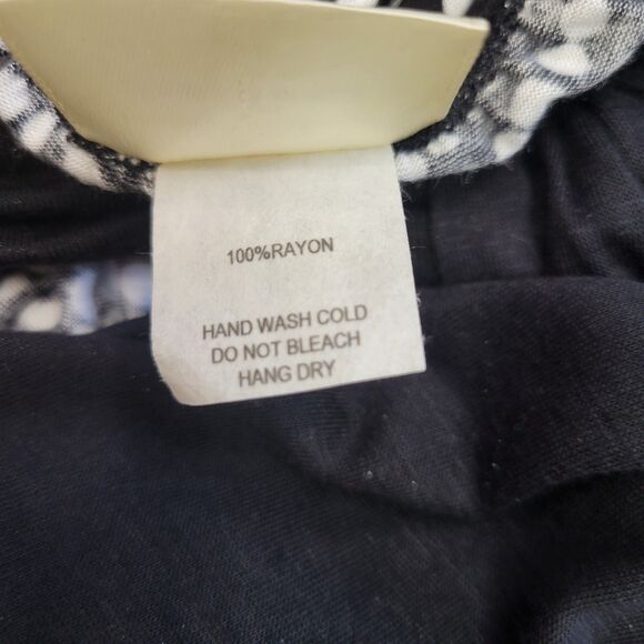 Pretty Good vintage Y2K halter V neck black white geometric circles size small - Picture 5 of 10